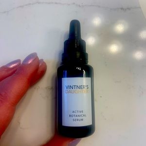 Cult favorite serum Vintner’s Daughter